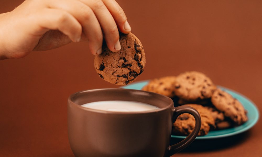 Low-Calorie Healthiest Biscuits & Cookies for Weight Loss