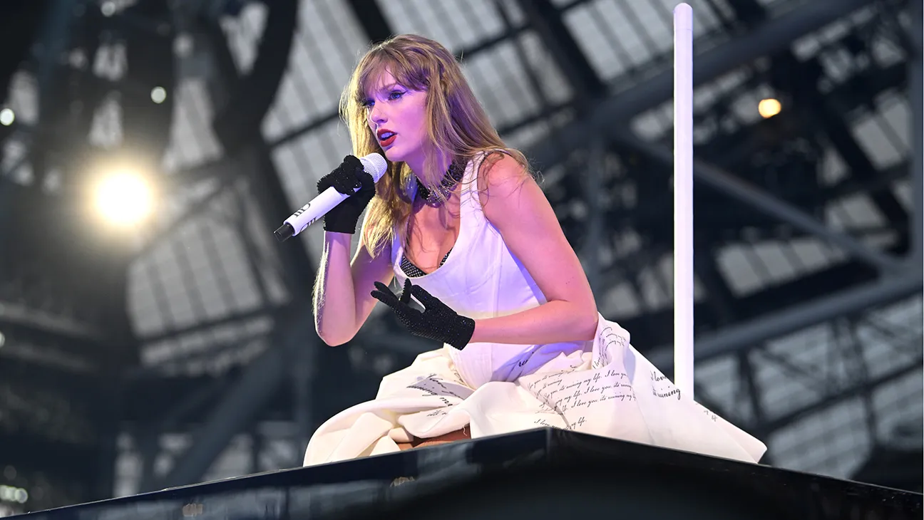 Taylor Swift Experiences Stage Malfunction During Eras Tour Performance in Dublin