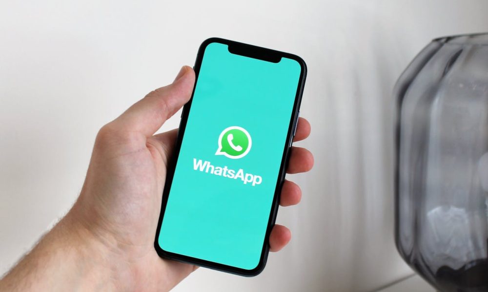 WhatsApp Develops Personalized AI Image Generator