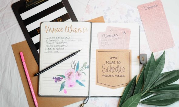 How to become a wedding planner
